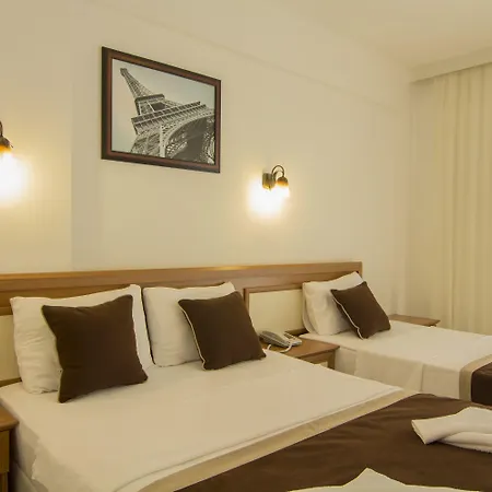 Hotell Belcekum 4*