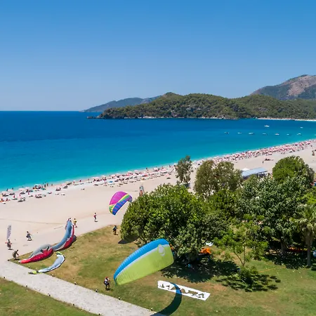 Hotel Belcekum 4*