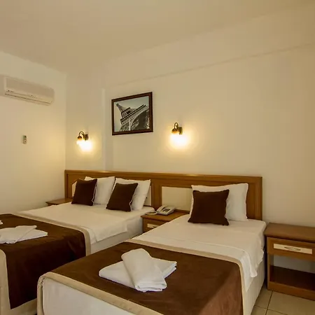 Hotel Belcekum 4*