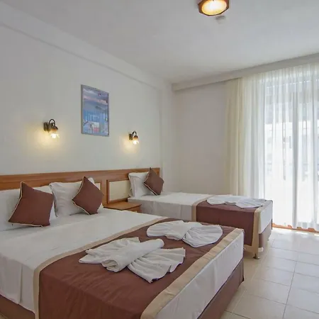 Hotel Belcekum 4*