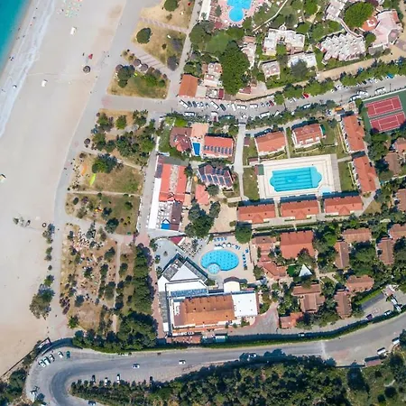 Belcekum Hotel 4*