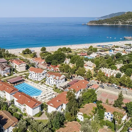 Hotel Belcekum 4*