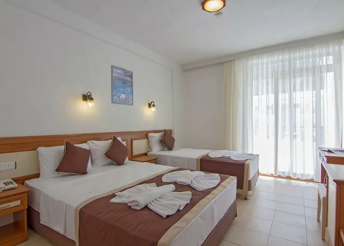 ホテル Belcekum 4*